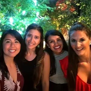 Meet your Posher, Lorena